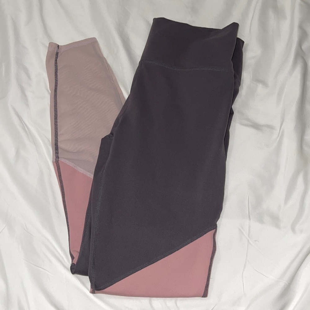 Fabletics colorblock legging